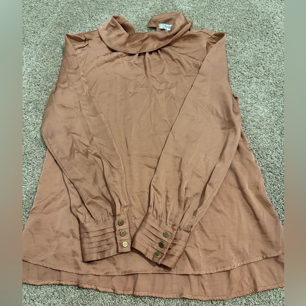 Forever 21 long sleeve blouse